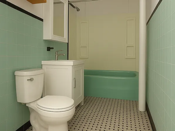 334 Hudson Street image 14 of 17