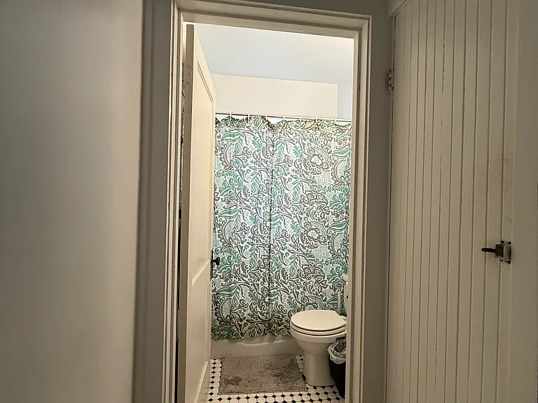 1439 Grand Ave #6 — Photo 23