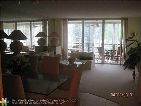 1st image of 625 Oaks Dr APT 201
