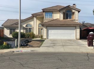 26004 Barrington Ct, Menifee, CA 92586