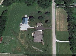 2815 Vimark Ln, Bellbrook, OH 45305