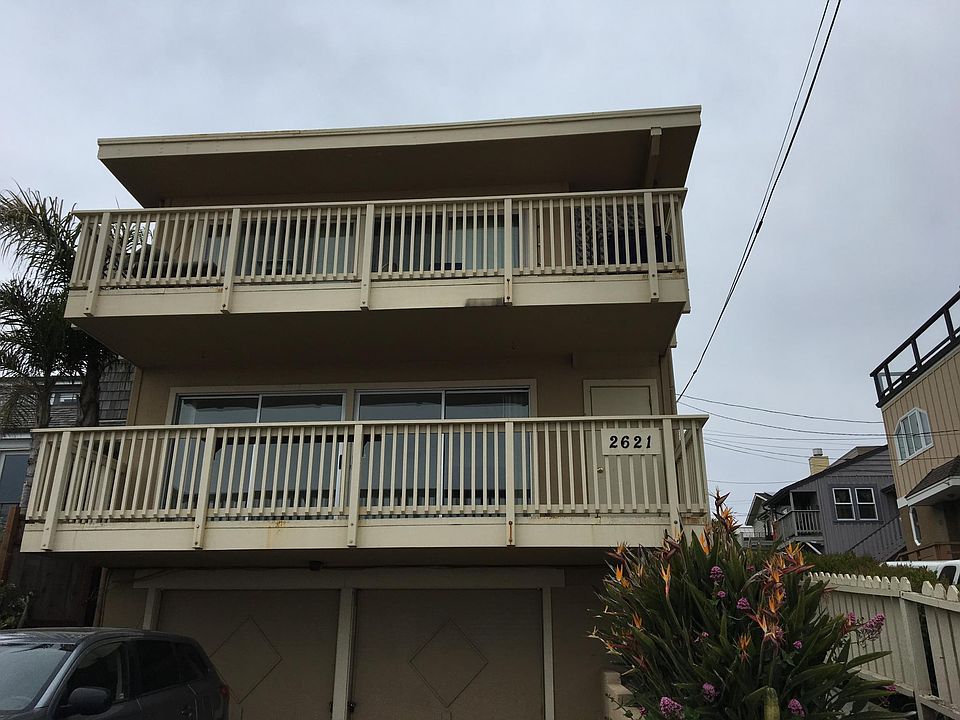 1st image of 2621 E Cliff Dr #A