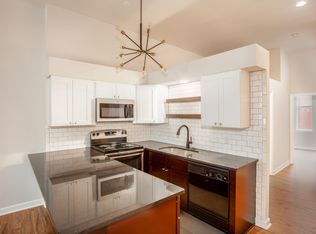 1221 Lami St #B, Saint Louis, MO 63104