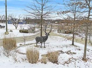 12720 Elk Ridge Xing, Holly, MI 48442