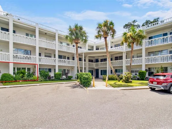 2020 World Parkway Blvd APT 10, Clearwater, FL 33763
