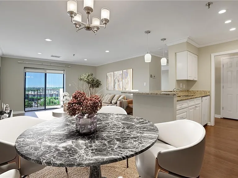300 Johnson Ferry Rd NE #B902 — Photo 6