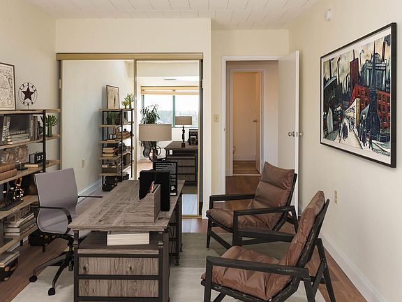 3rd image of 2405 Whitney Ave #5093119