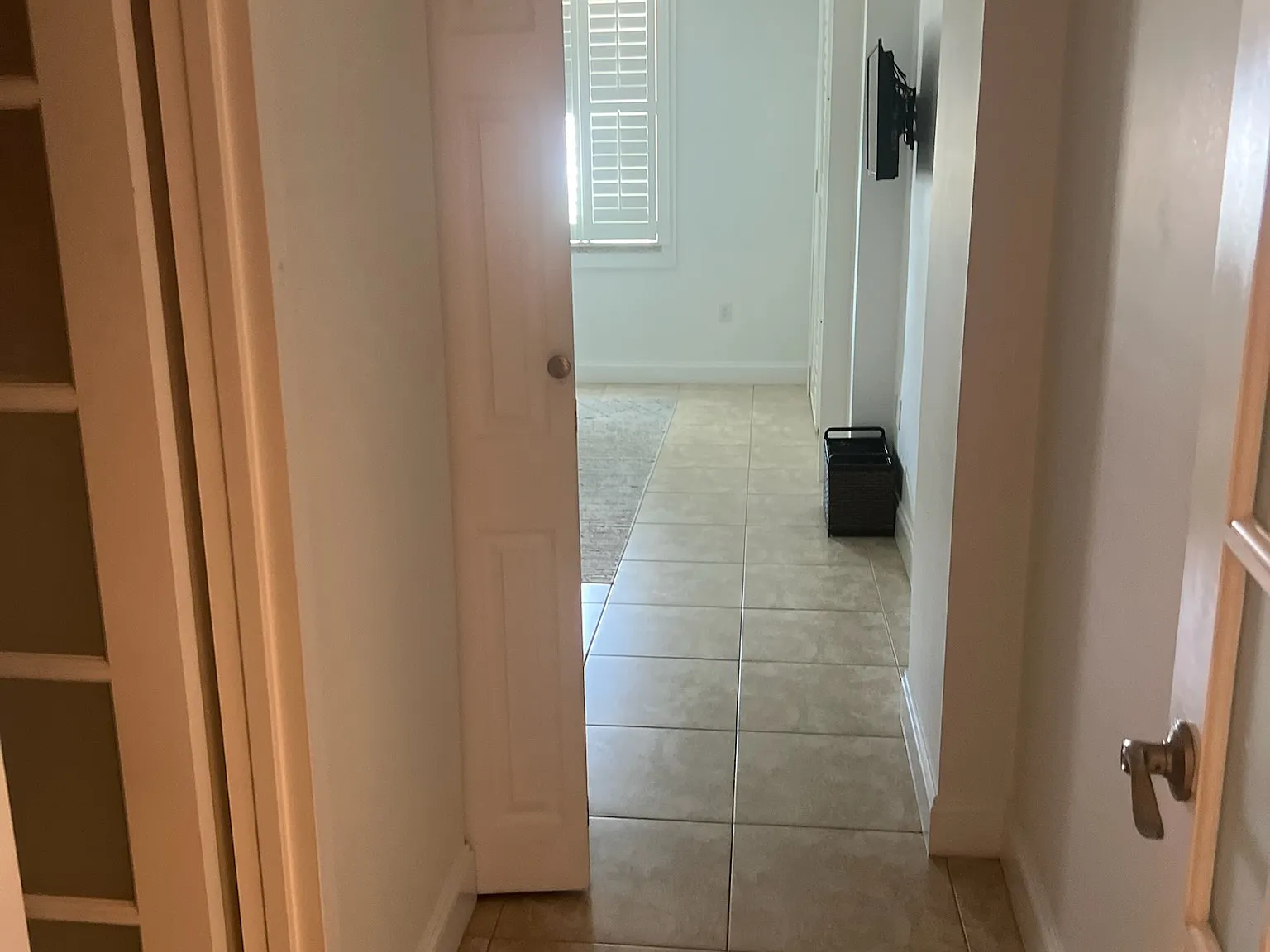 2 bed, 1036 sqft, $5,000 — Photo 3