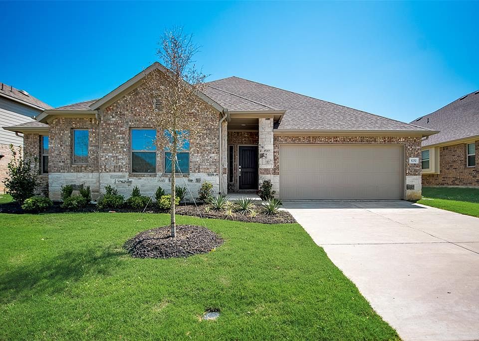 1st image of 1232 Carinna Dr
