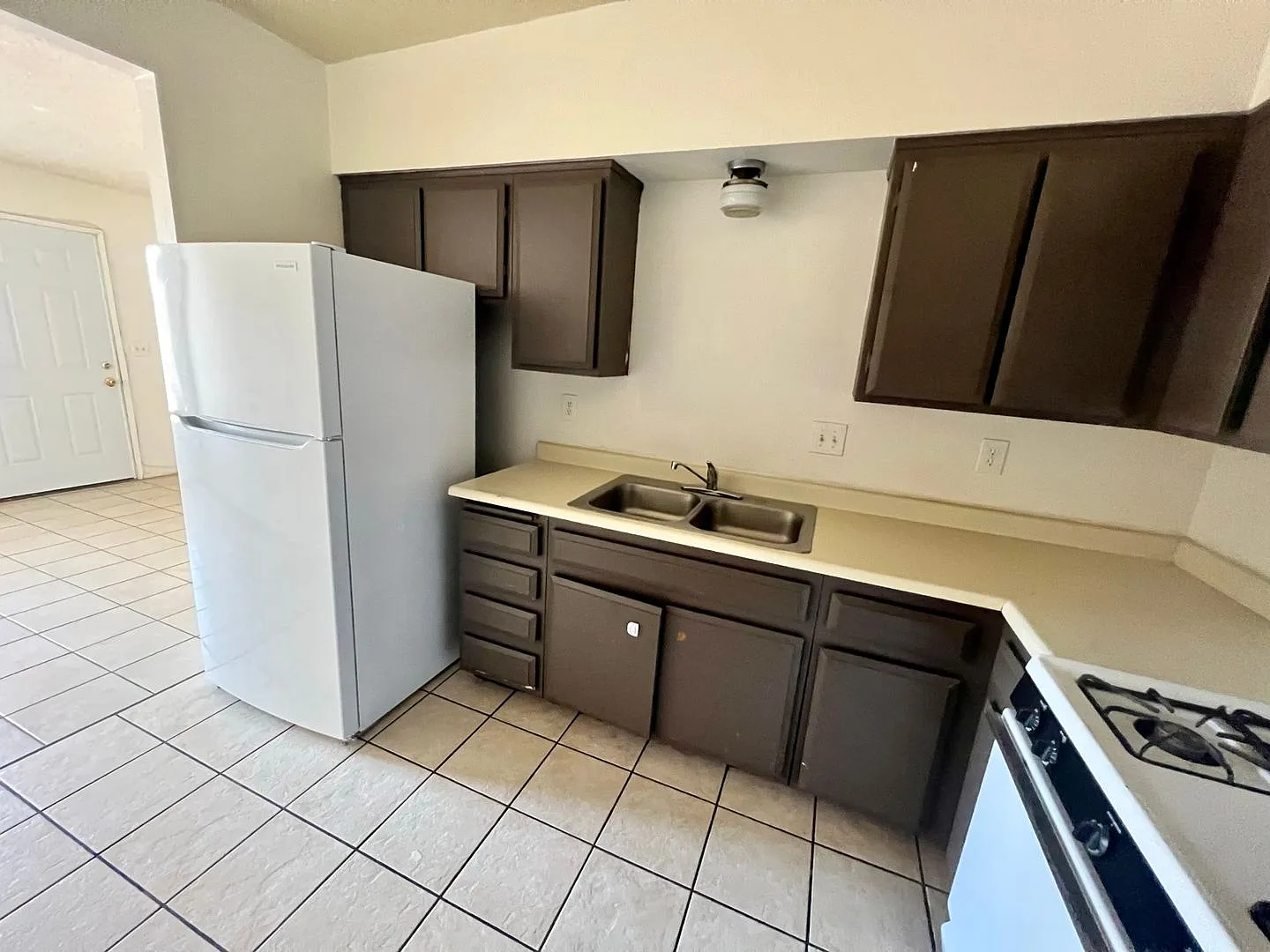 73433 Sun Valley Dr. — Photo 4