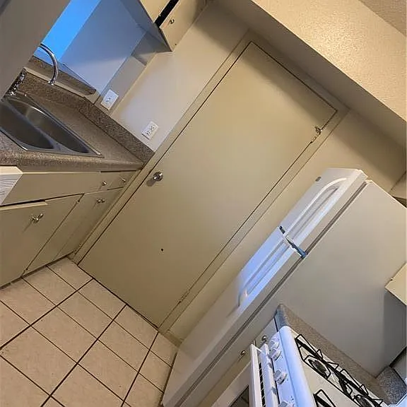 7206 Creekside Dr #B — Photo 7