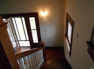 114 E Page St, Vandalia, MO 63382
