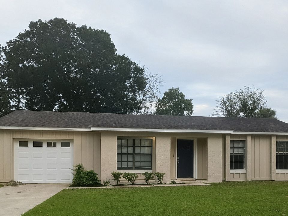 1st image of 1357 Dexter Dr E