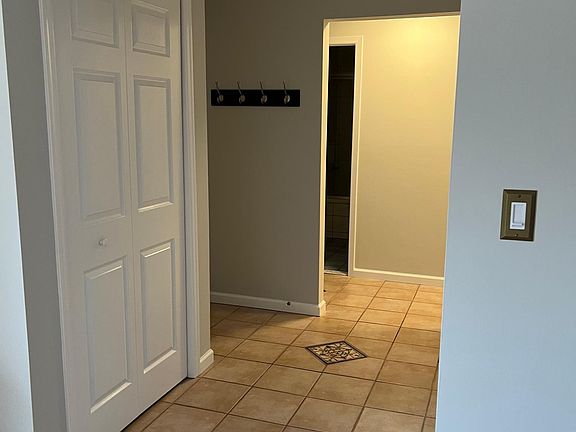 5th image of 208 Harris Rd APT Da2