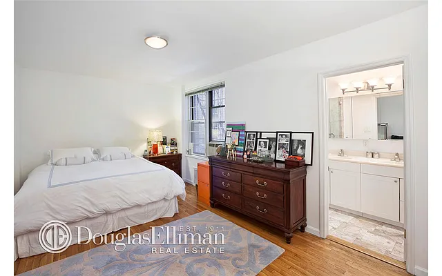 Rented by Douglas Elliman | media 5
