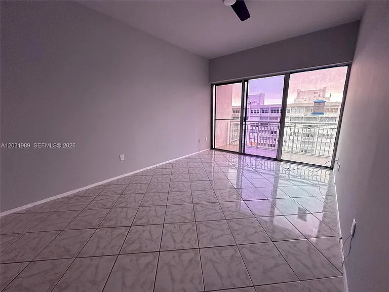 18051 Biscayne Blvd #Penthouse 05 — Photo 8