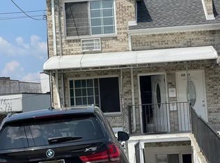 15053 14th Rd #2, Whitestone, NY 11357