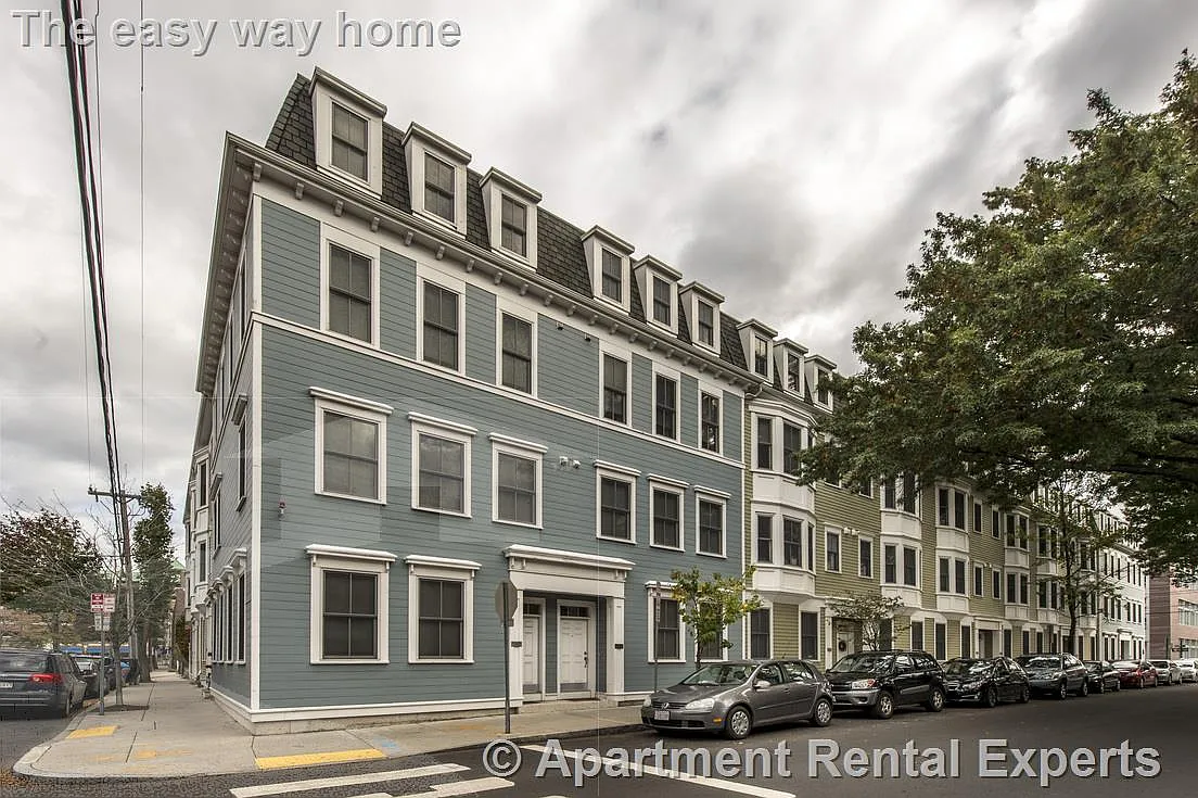 2 bed, 2.5 bath, 1351 sqft, $4,900 — Photo 4