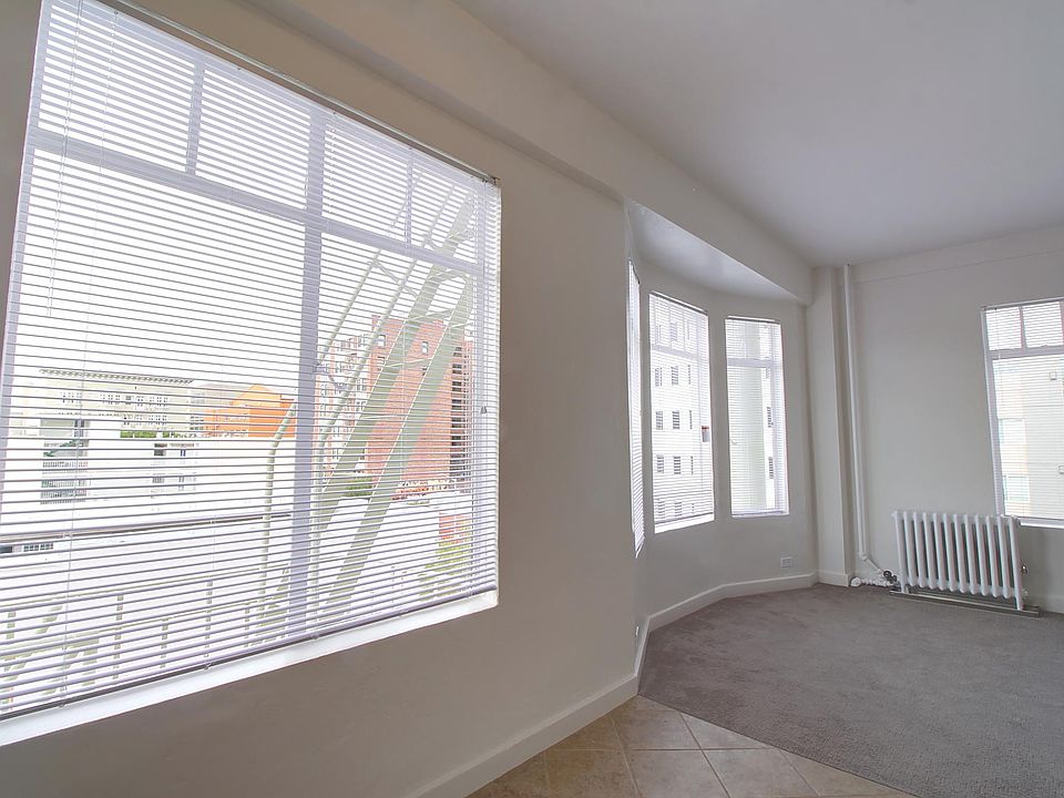 1st image of 810 Eddy St APT 607