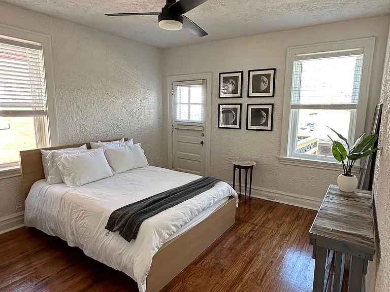 1286 Hawthorne Pl — Photo 10