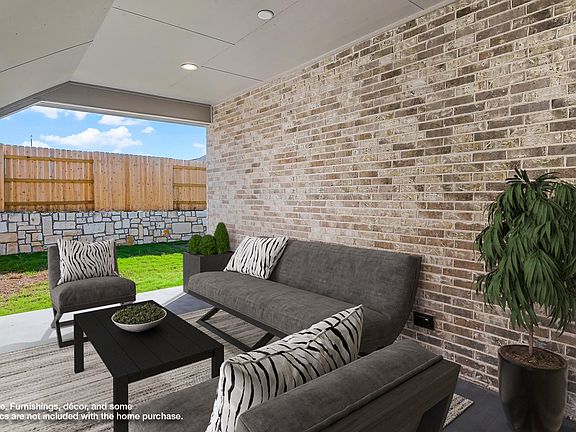 5th image of 647 Bay Breeze Dr