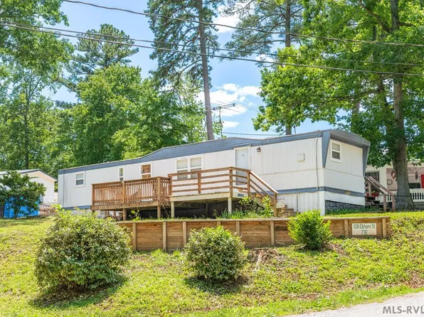 108 Elkhorn Trl, Bracey, VA 23919