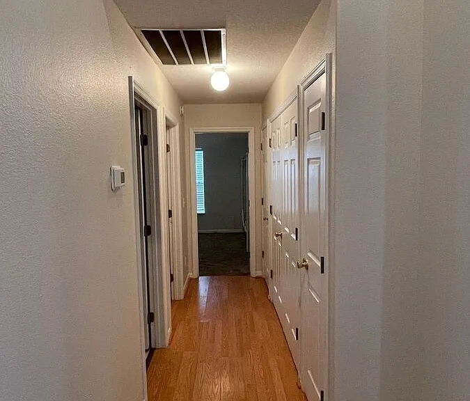 722 Windsor Estates Dr — Photo 9