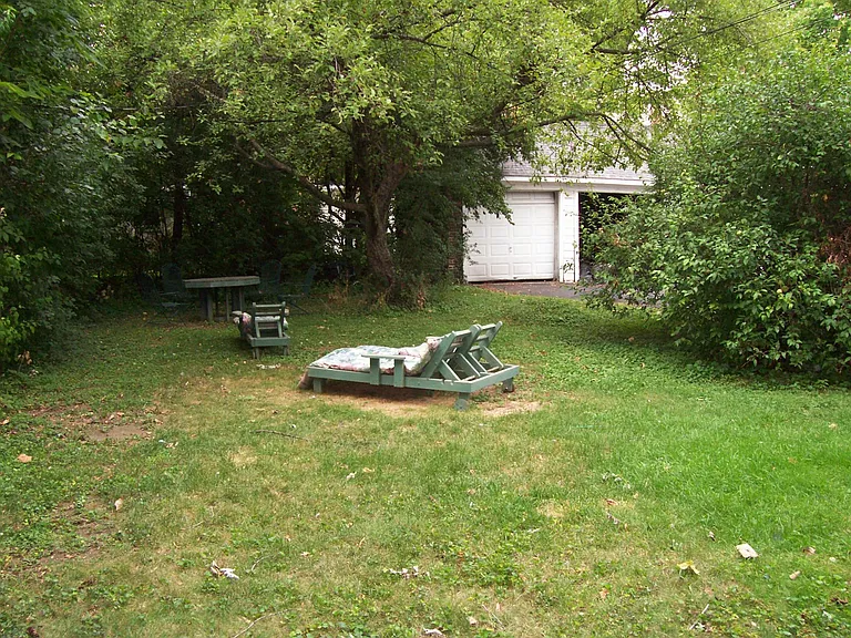 1956 Guilford Rd — Photo 22