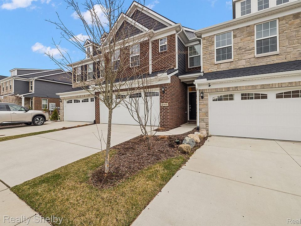 1st image of 22486 Woodbridge Ln