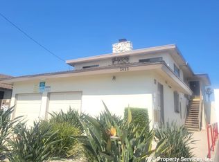 Memorial Apartments- Super Clean 2 Bedroom 1 Bath Apartment in Memorial Heights, Long Beach, CA 90806