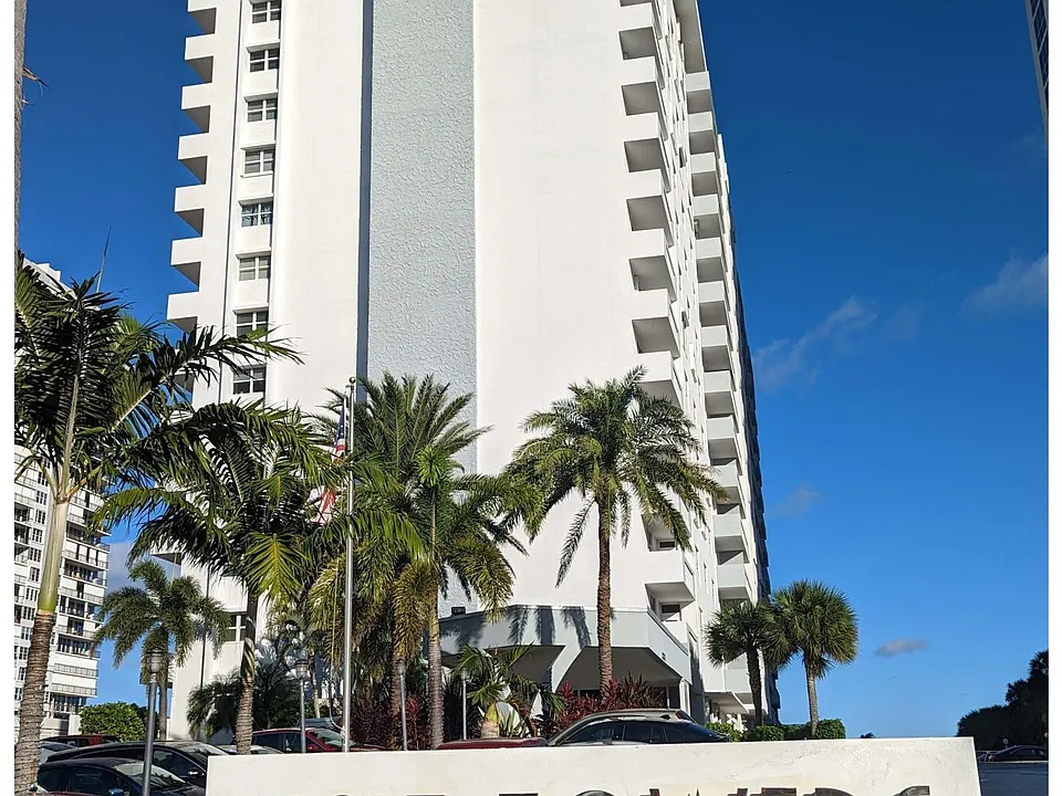 4250 Galt Ocean Dr #PHM