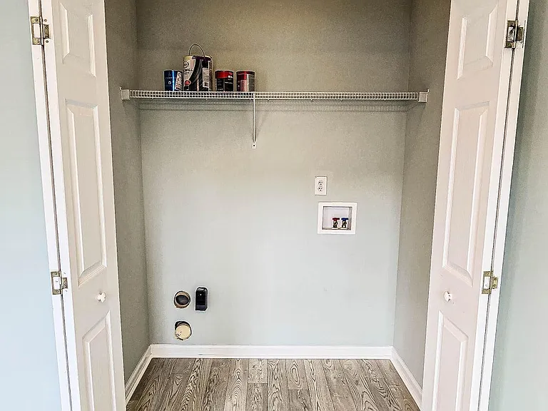 726 Creekside Dr — Photo 19