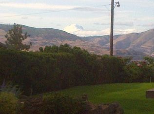 307 W 20th St, The Dalles, OR