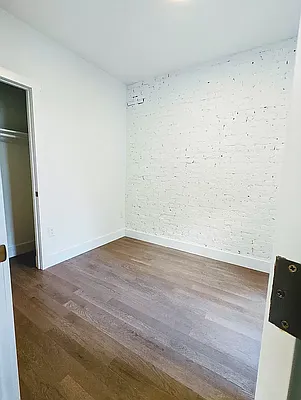 Rented by Compass | media 19