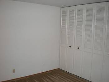 4th image of 675 Vinemaple Ave APT 4