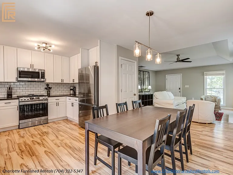 2528 Birnen Dr — Photo 11