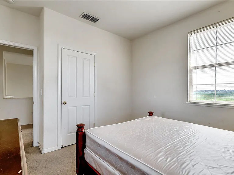 2107 Expedition Way — Photo 10