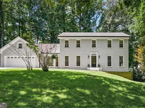 1511 Summerset Dr, Atlanta, GA 30338