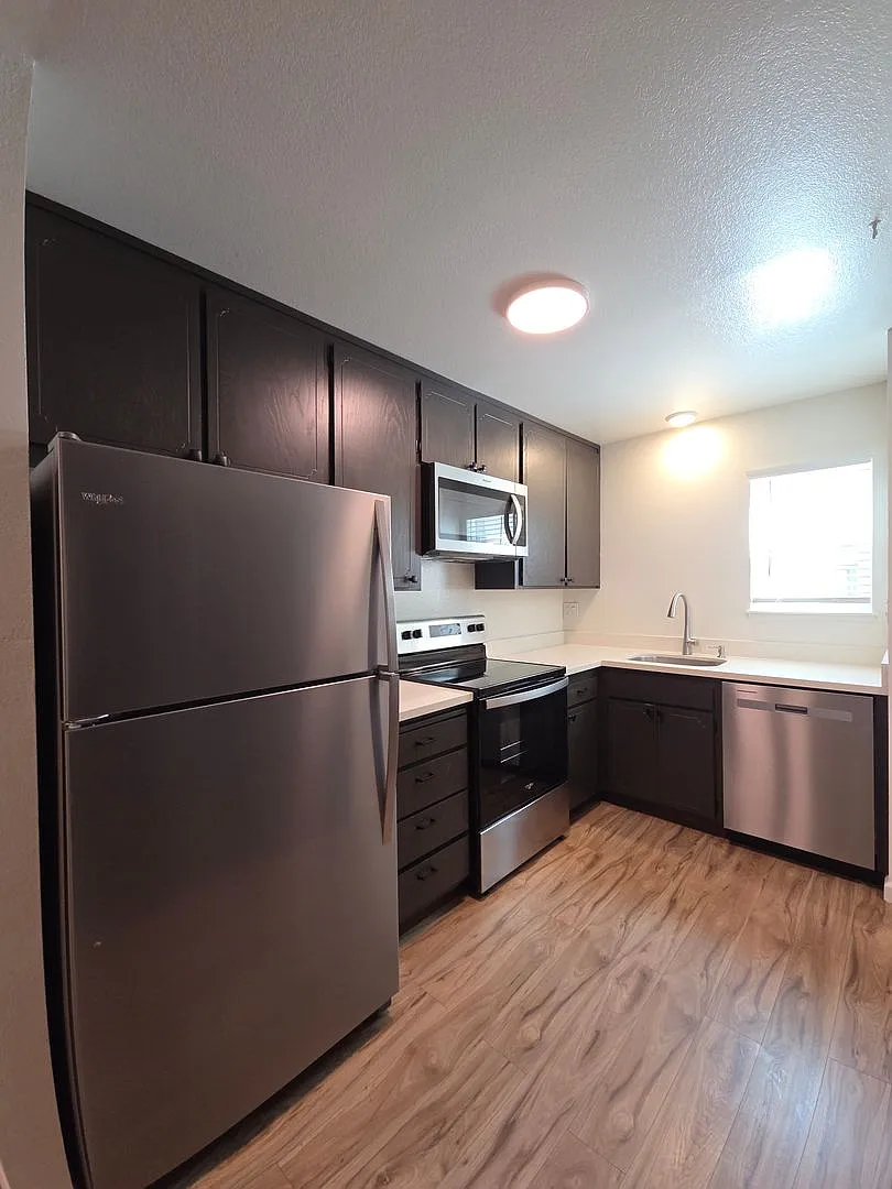 Hidden Gem - 2BD/1.5BA in Santa Rosa Open House Thursday 9/3 — Photo 4