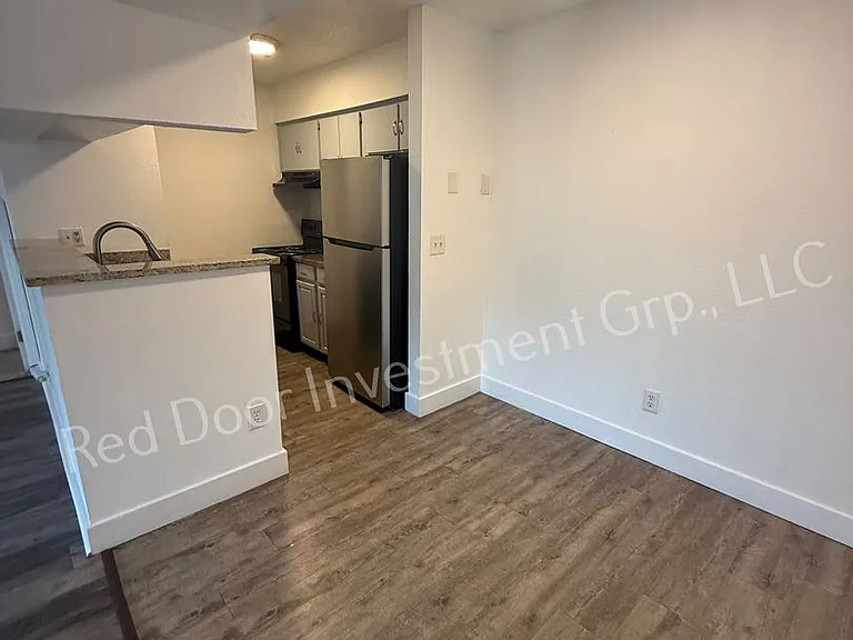 Walden Landing Apartments — Photo 9