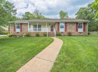 11931 Olde Coach Dr, Midlothian, VA 23113