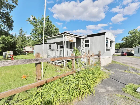 414 Joslen Blvd #45, Hudson, NY 12534