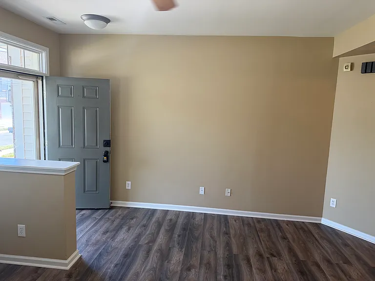 128 Autumn Falls Dr — Photo 22