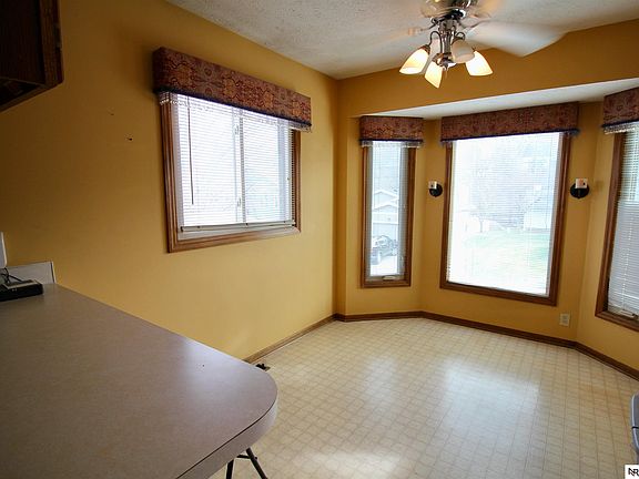 4th image of 7624 Serum Ave