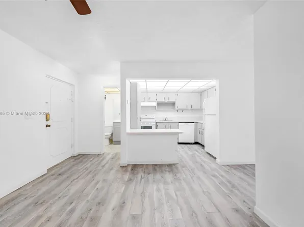 7300 NW 17th St APT 102, Plantation, FL 33313