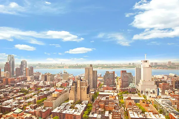 Rented by Town Residential | media 51