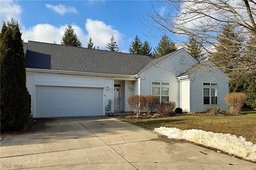 3469 E Prescott Cir photo 1