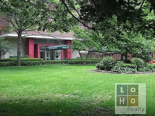 Rented by LoHo Realty | media 4