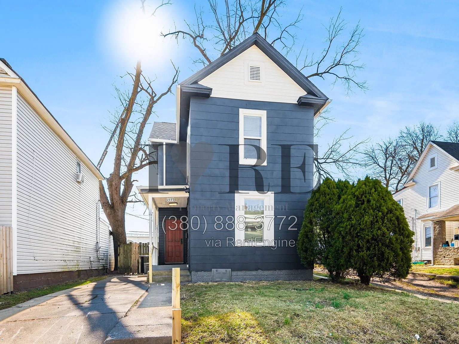 2 bed, 1.0 bath, 896 sqft, $1,289 — Photo 2