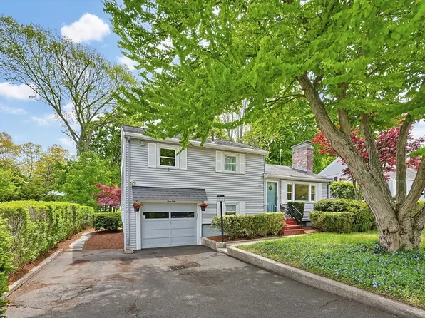 350 Central St, Framingham, MA 01701